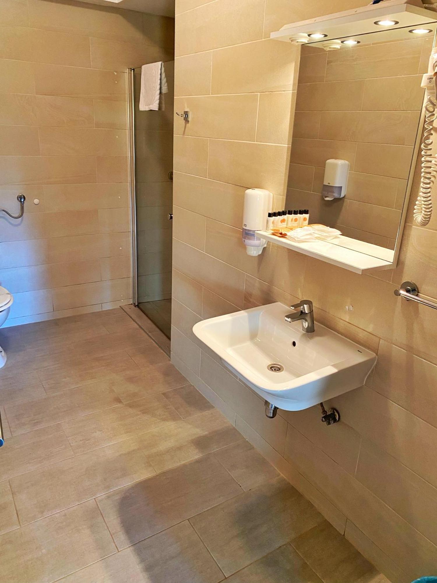 16 Lakes Guesthouse Grabovac  Εξωτερικό φωτογραφία
